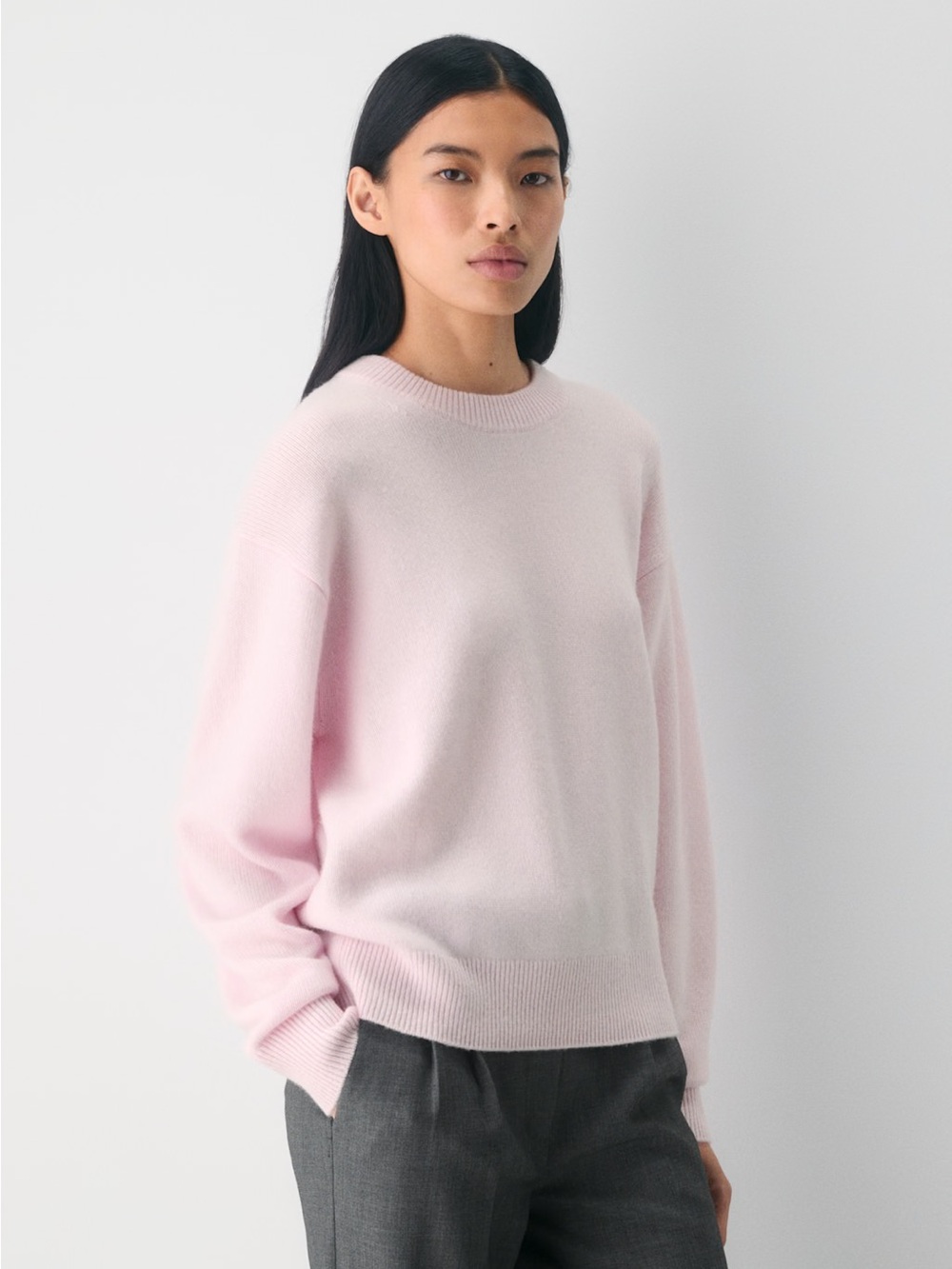 NWT - Aritzia Essential Cashmere Relic Sweater - Small - Magnolia